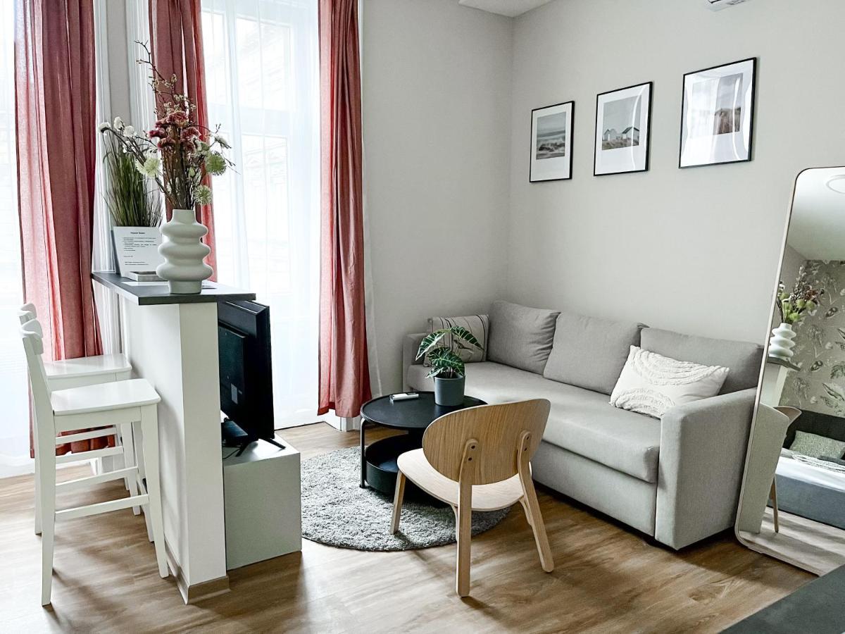 T32 Central Modern Suites Budapest Extérieur photo