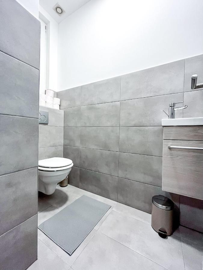 T32 Central Modern Suites Budapest Extérieur photo