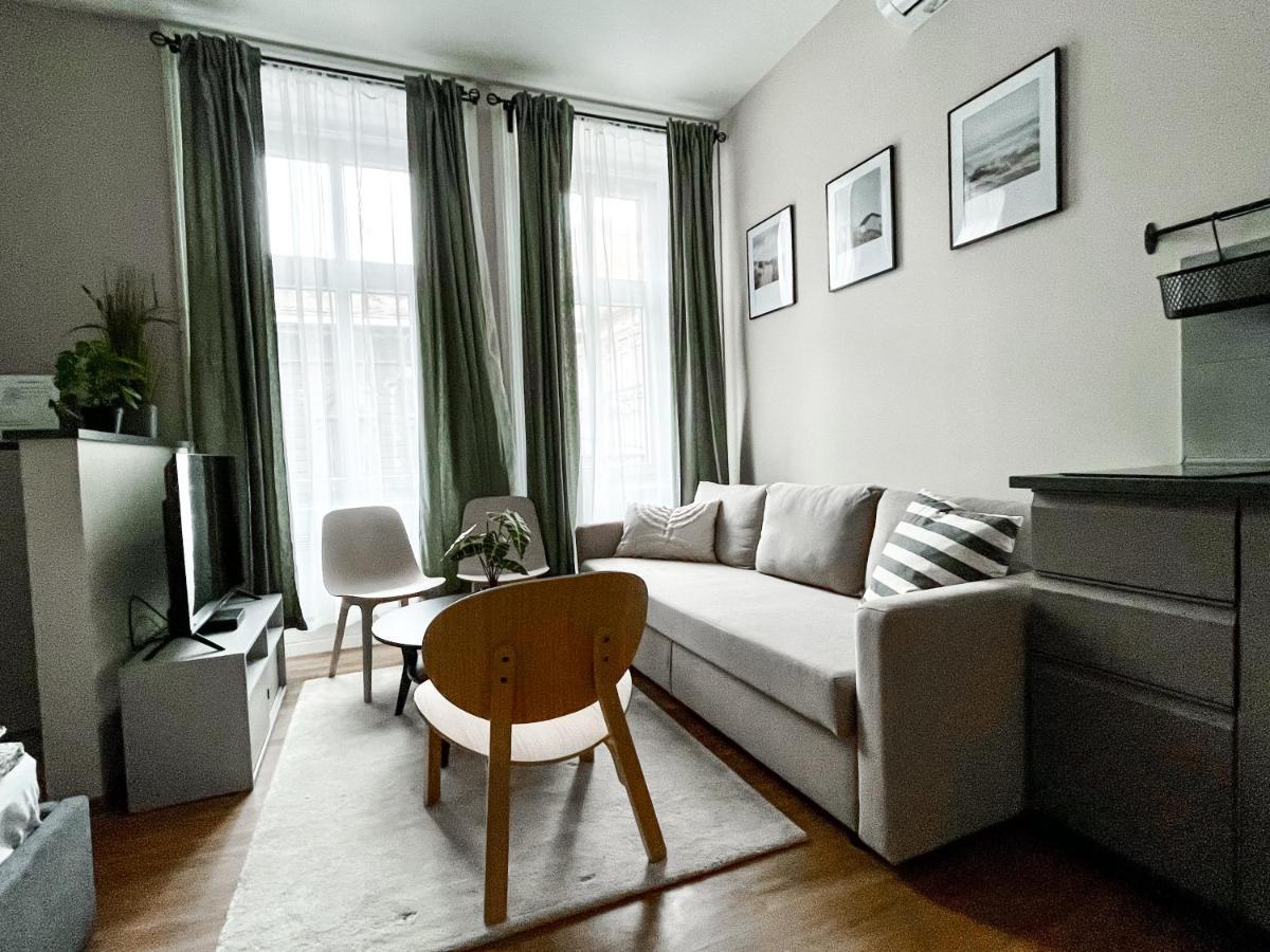 T32 Central Modern Suites Budapest Extérieur photo