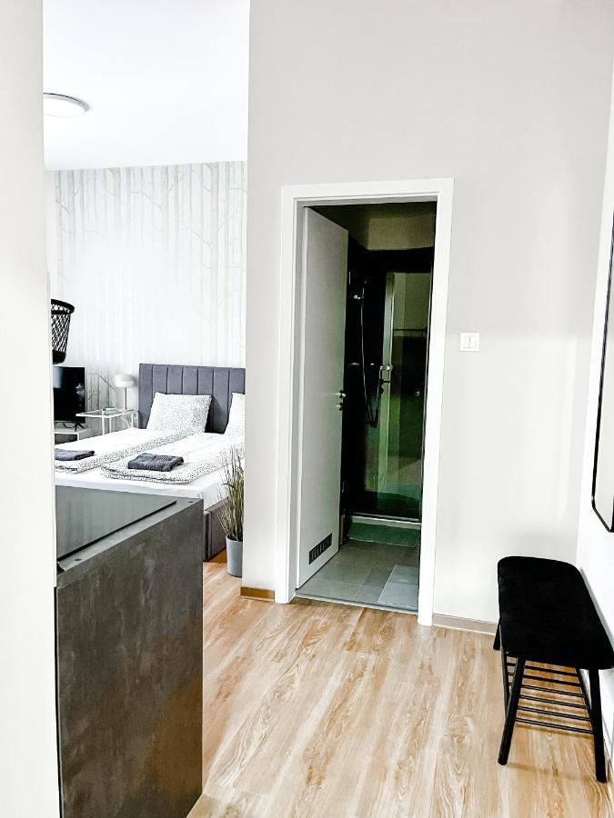 T32 Central Modern Suites Budapest Extérieur photo