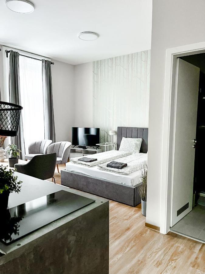 T32 Central Modern Suites Budapest Extérieur photo